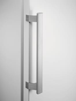 Congelador vertical Electrolux LUT7ME28W2 | Libre instalación | No Frost | 1860 mm | Clase E - 5
