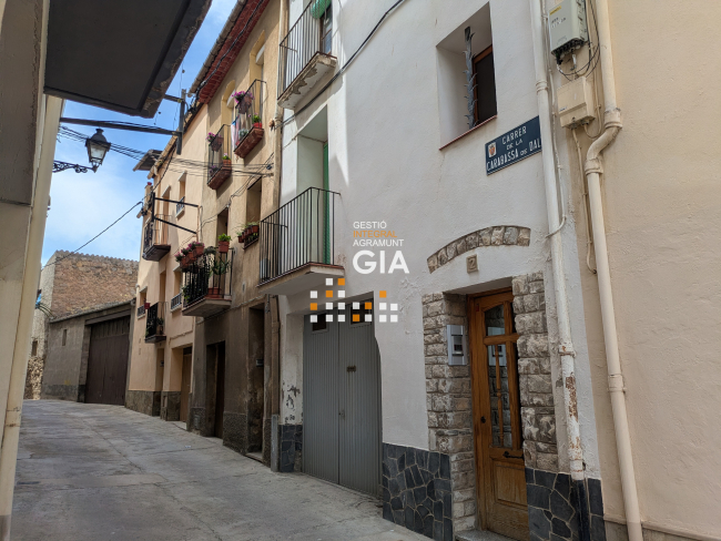 Casa al centre de Agramunt