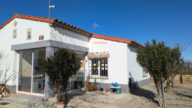 Masia en venda a Anglesola