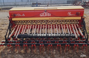 U3562 Sembradora 3.00 mts. marca Sola 25b.G.C. Euro  888