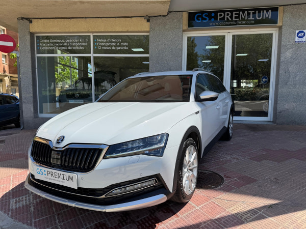 SKODA SUPERB SCOUT