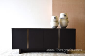 Mueble Aparador Negro/Latón (200x50)