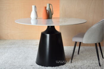 Mesa de Comedor Redonda Cerámico/Negro (120x120)