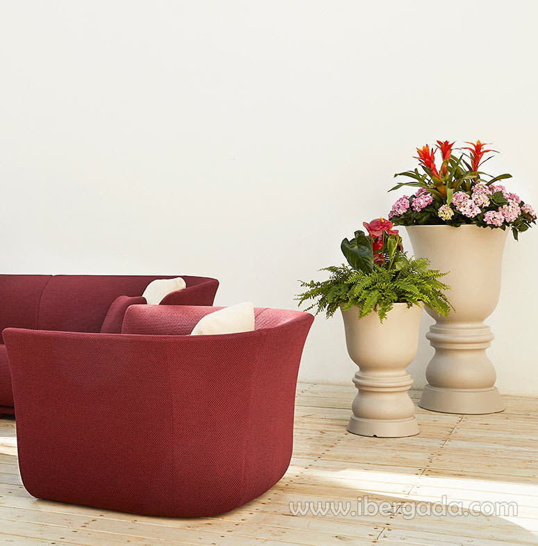 Macetero Suave 65 con Autorriego Color (42x42x65)-1