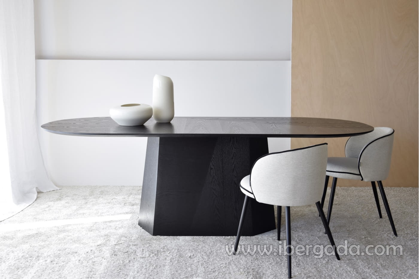 Mesa de Comedor Facetas Fresno Negro (230x110)-1