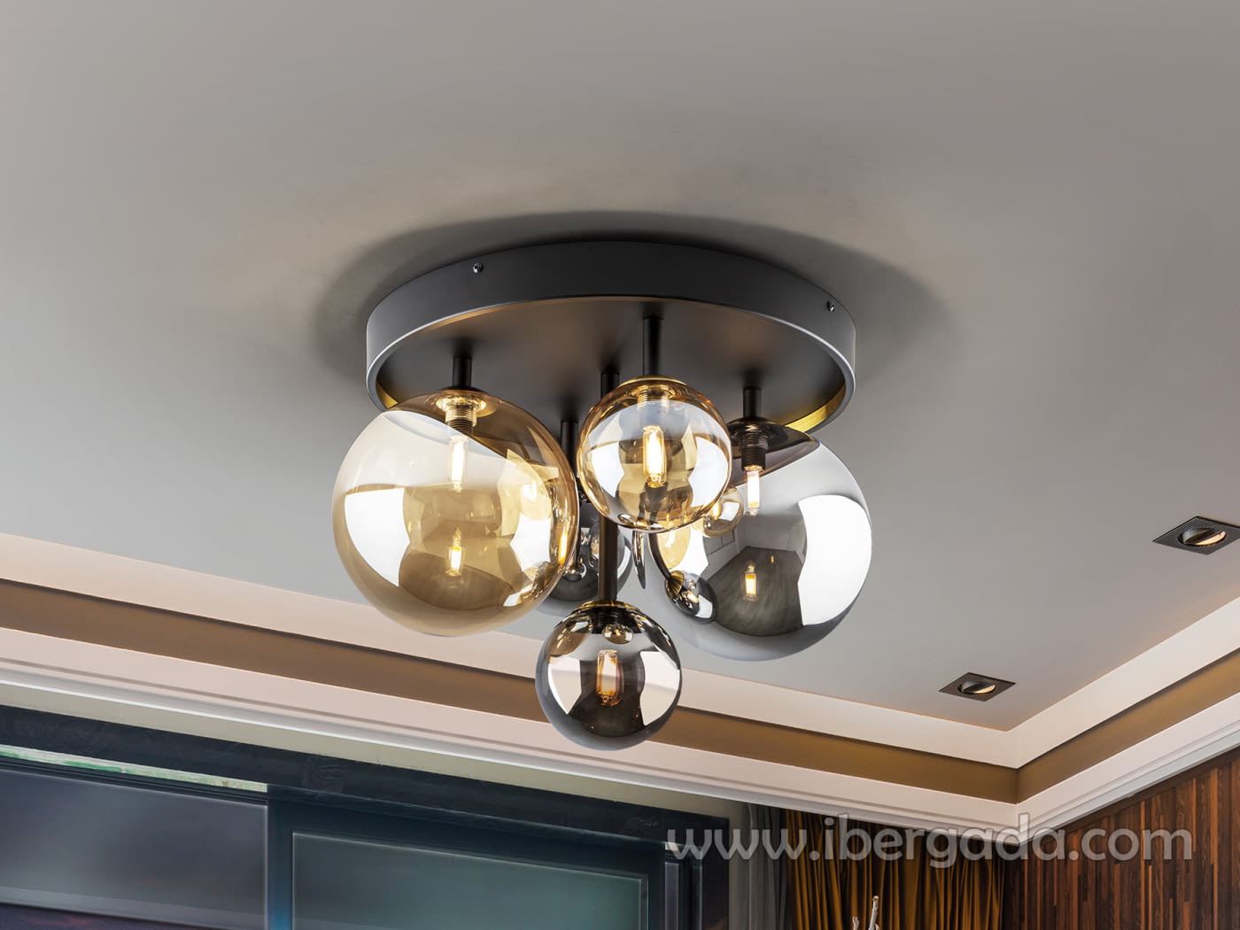 Plafón Dark Negro/Laton 5L (46x40x9)-1