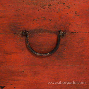 Baúl Madera Rojo/Bronce (118x38x43) - 3