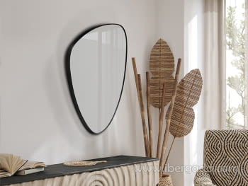 Espejo Orio Triangular Negro (84x55)