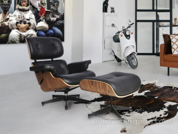 Sillón Eames Negro Con Reposapiés