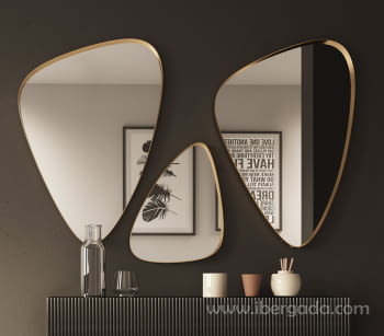 Espejo Triangular metal Grande (90x60)