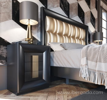 Mesita MX70 3 Cajones Negra/Oro (55x40X64)