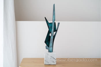 Escultura Abstracción N.2 Verde/Azul (61x15)
