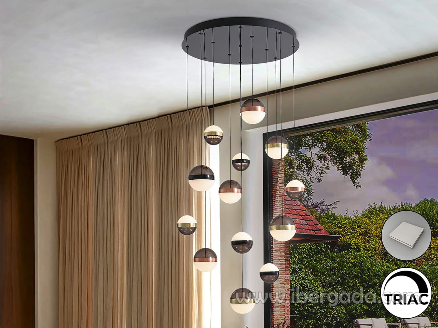 Lampara Orbes Negro/Oro/Laton 13L (80x80)-1