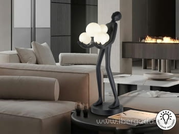 Figura La Carga Negro Pequeña 6L (82x28x40)