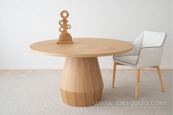 Mesa de Comedor Redonda Fresno Natural (130x130)