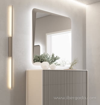 Espejo Cuadrado Lacado luz LED (100x100)