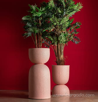 Macetero Alto Nivor Rosa (37x37x60)