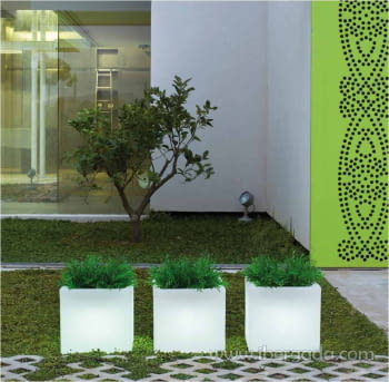 Macetero Narciso 40 Light (40X40X36)