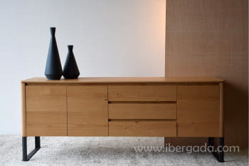 Mueble Aparador Roble Natural/Acero Negro (198x50x80)