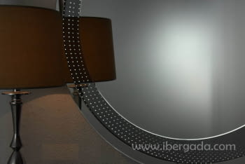 Espejo Okis LED (100X100) - 1