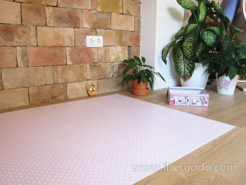 Alfombra Vinílica Infantil Puntos Rosa-4