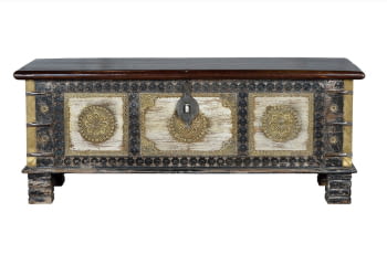 Baúl Madera Negro/Bronce (116x40x45)