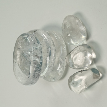 Canto rodado de cuarzo transparente - 2