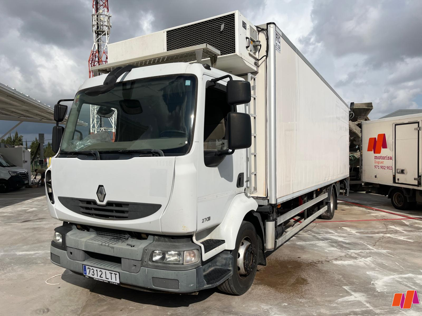 RENAULT MIDLUM