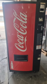 MAQUINA VENDING BEBIDAS FRIAS VENDO VDI 336 CON MONEDERO DE CAMBIO NUEVO