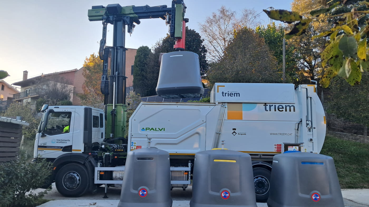 La revolución en recogida urbana llega al Berguedà: así es el innovador sistema bilateral DULE System® adaptado a zonas de montaña