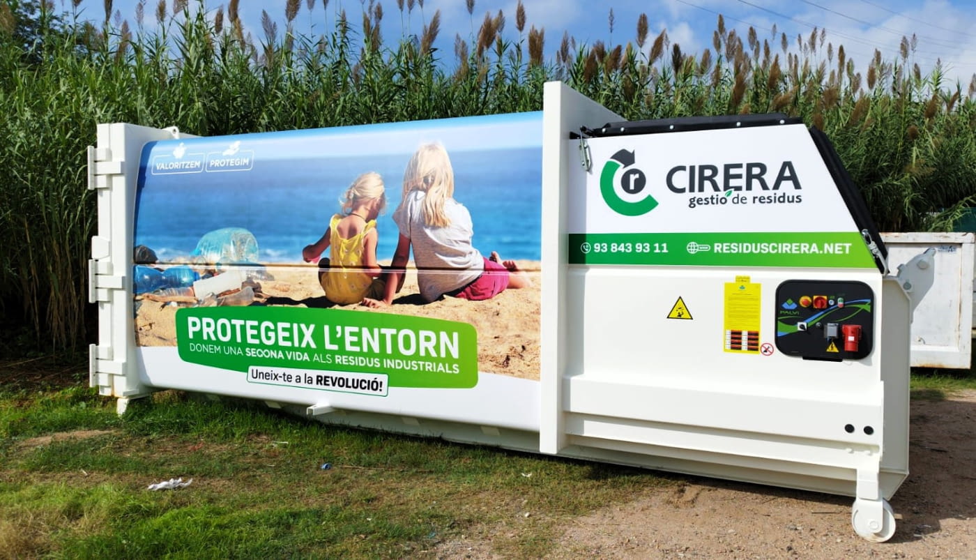 Gestió de residus Cirera de Lliça de Vall compra autocompactadores palvi