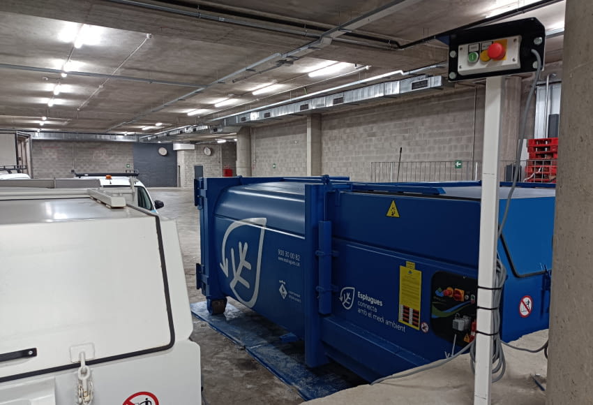 Palvi suministra autocompactadores para los mercados de Esplugues