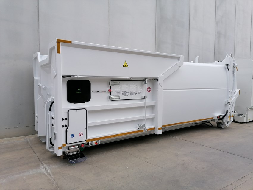 Monforte de Lemos bought two mobile compactor for cardboard and plastics collection