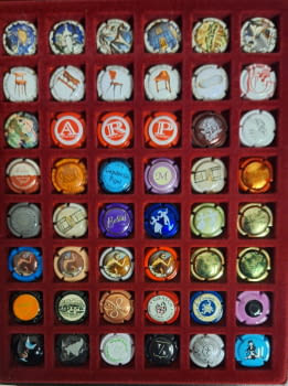 LOTE DE 48 PLACAS DE CAVA IDEAL CAMBIOS 5 (0.10 UNIDAD)