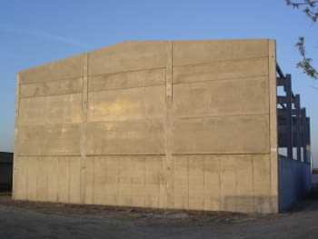 Panneaux de clôture pour bâtiments agricoles