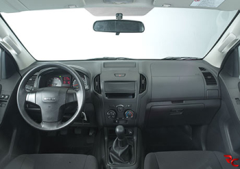 ISUZU D-MAX SPACE SATELITE