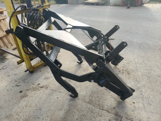 Tripuntal AGRATOR