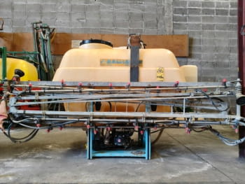Pulverizador 800L - 4