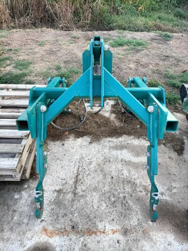 Tripuntal Hidráulico