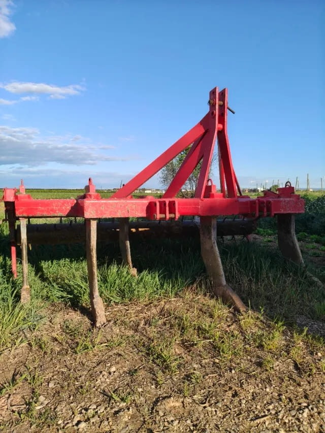 Subsolador intercalado