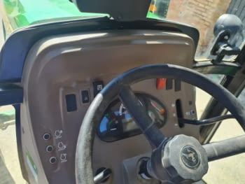 John Deere 5090G - 4