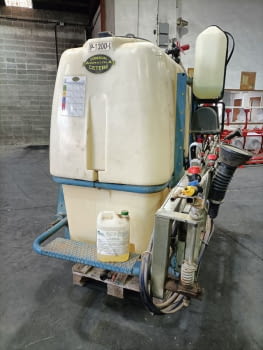 Pulverizador 1200L - 1