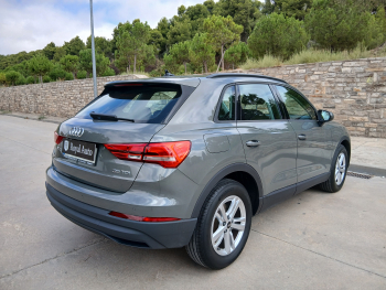 AUDI Q3 35 TDI S tronic - 7