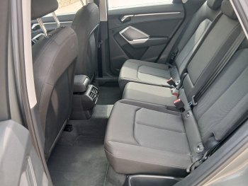 AUDI Q3 35 TDI S tronic - 18