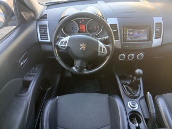 PEUGEOT 4007 Sport Pack 7 Plazas 2.2 HDI 156cv - 7