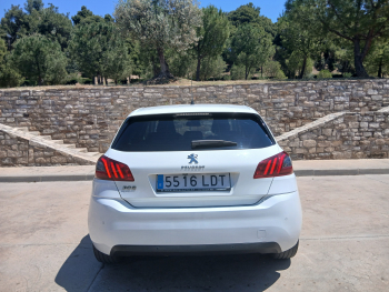 PEUGEOT 308 5p Allure BlueHDI 130 SS 6 Vel. MAN - 6