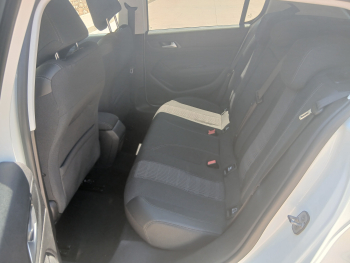 PEUGEOT 308 5p Allure BlueHDI 130 SS 6 Vel. MAN - 10