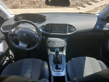 PEUGEOT 308 5p Allure BlueHDI 130 SS 6 Vel. MAN - 11