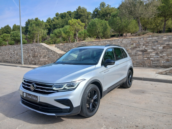VOLKSWAGEN Tiguan URBAN SPORT DSG