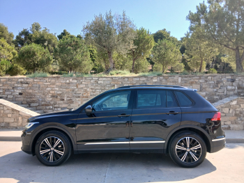 VOLKSWAGEN  TIGUAN LIFE 2.0 150CV DSG - 2